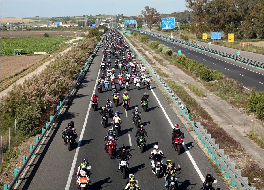 Caravana Motera. Imagen de archivo