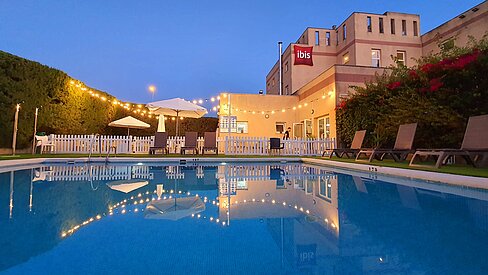HOTELES 2**