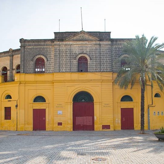 [Translate to Español:] plaza toros jerez