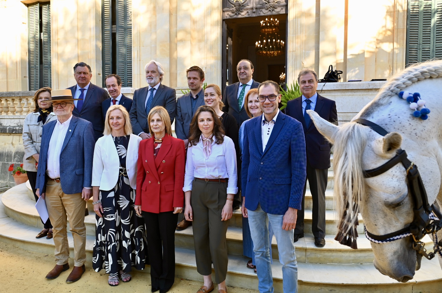 La alcaldesa en la foto de familia